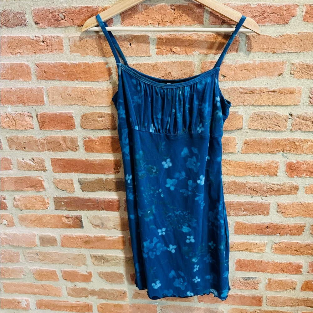 Vintage 90s floral mini slip